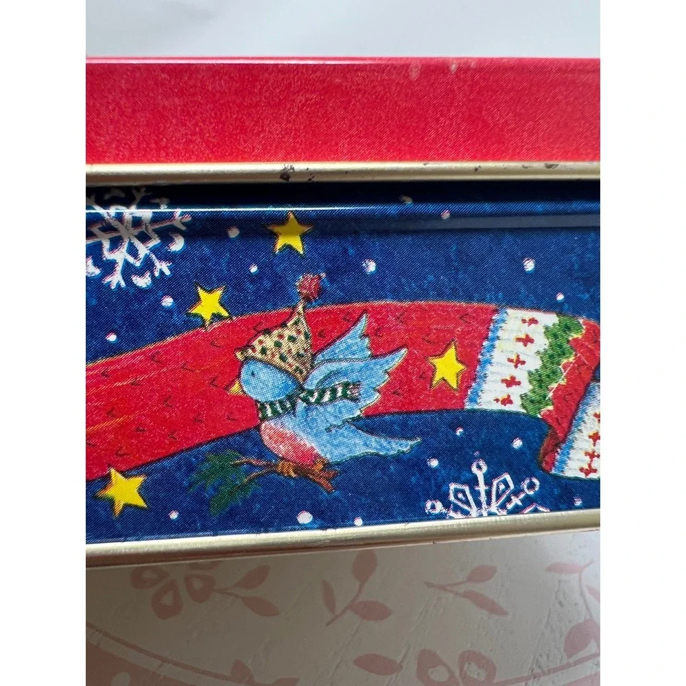 MARY ENGELBREIT Decorative‎ Tin Blue Red Friendship Sledding Winter Scene Box